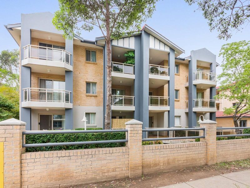 13/30 Memorial Avenue, Merrylands NSW 2160, Image 0