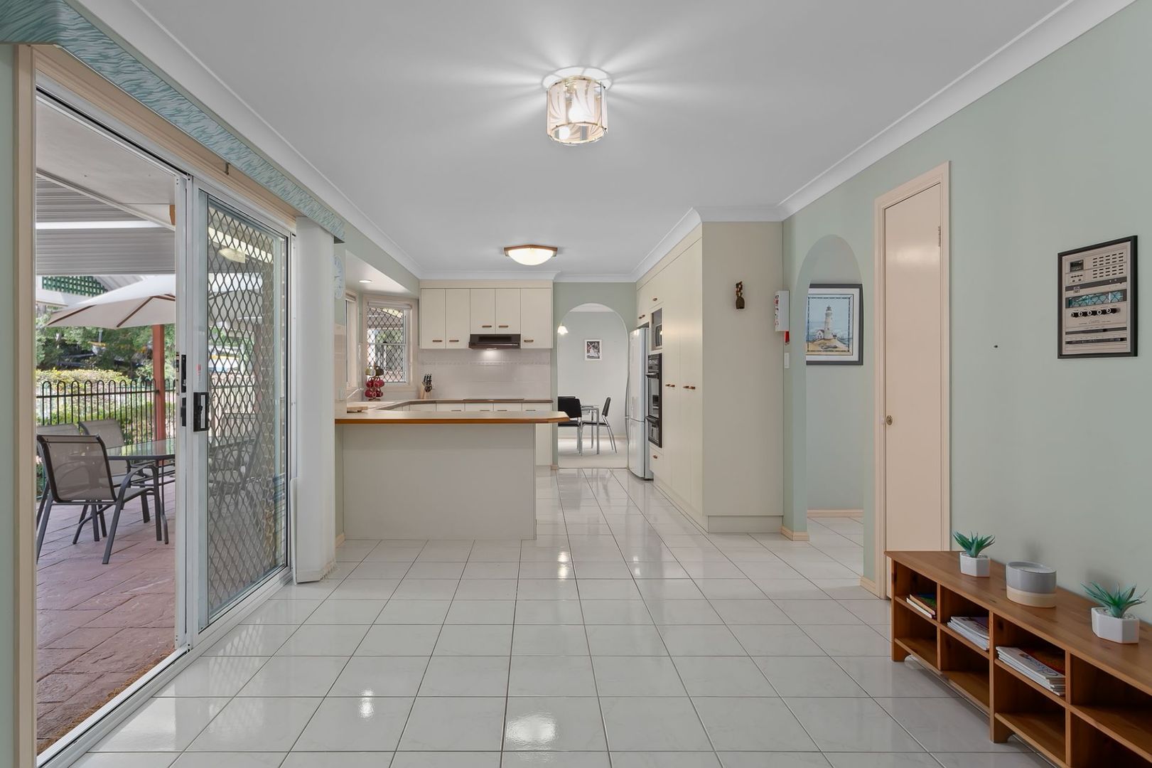 7 Manet Crescent, Forest Lake QLD 4078, Image 2