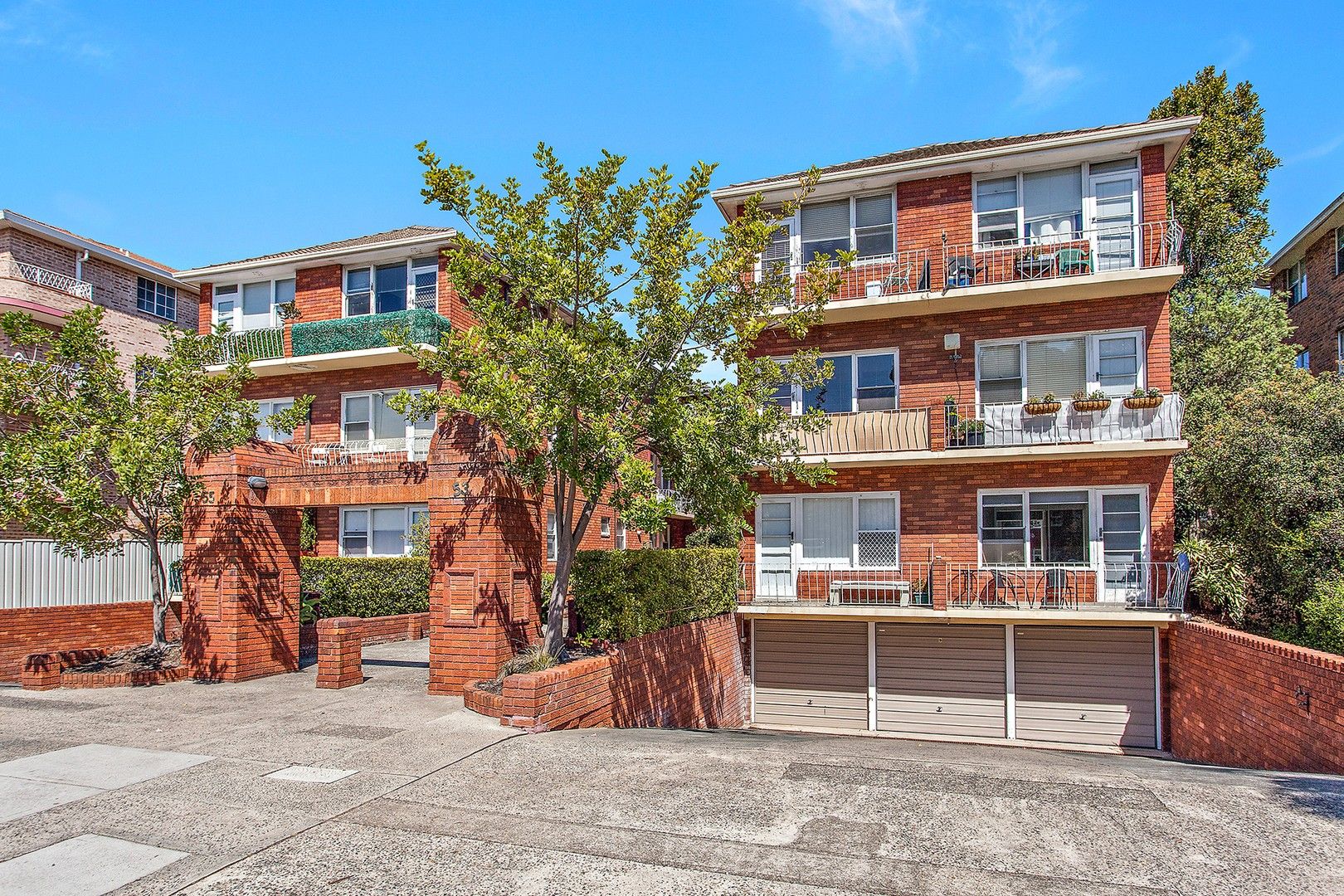 2 bedrooms Apartment / Unit / Flat in 7/53 Banks Street MONTEREY NSW, 2217