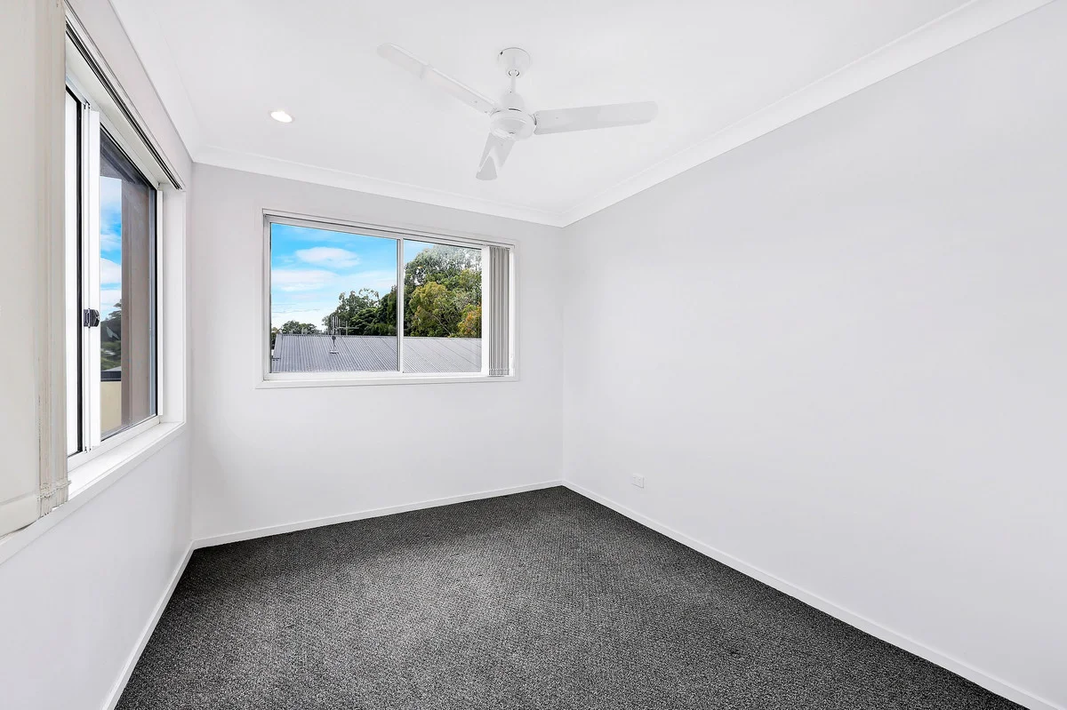 Additional image 11 of 20 Wave Court, Toogoom QLD 4655