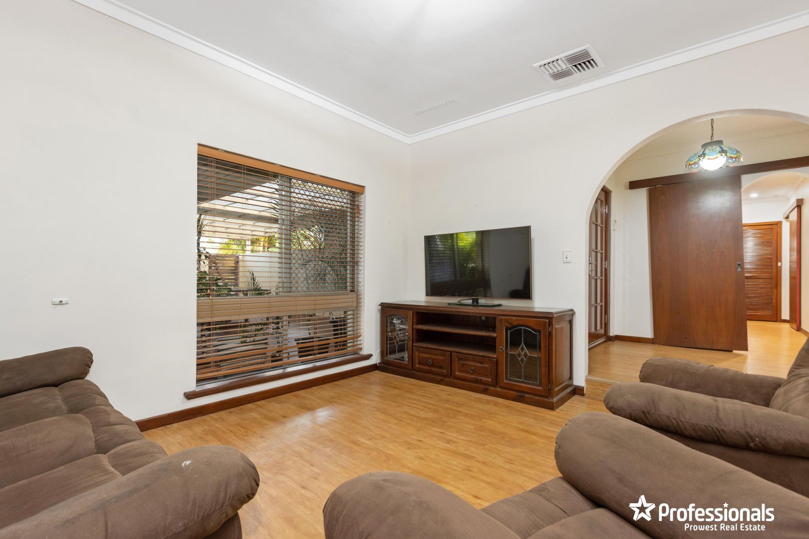 21 Stringy Bark Ramble, Willetton WA 6155, Image 1