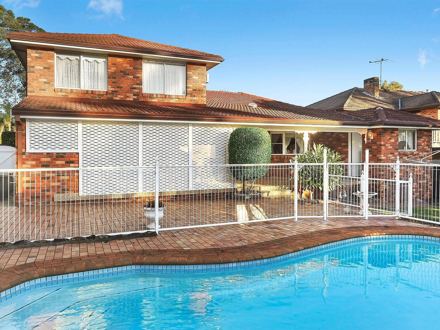 5 Kanangra Crescent, CHERRYBROOK NSW 2126, Image 2