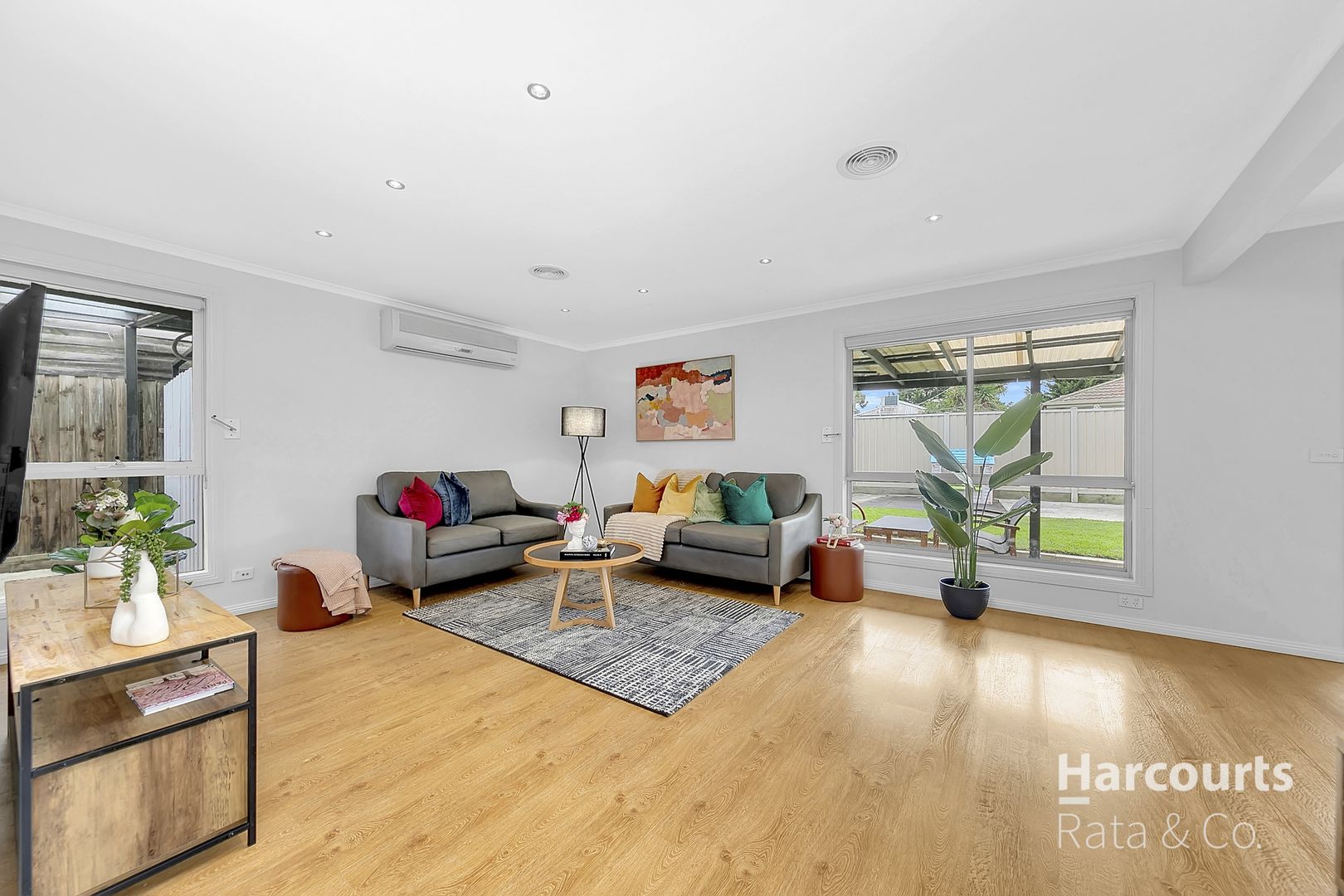 5 Cosgrove Court, Meadow Heights VIC 3048, Image 1