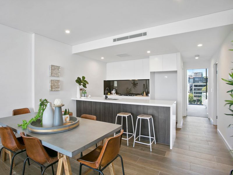 1 bedrooms Apartment / Unit / Flat in 906/22 John Street MASCOT NSW, 2020