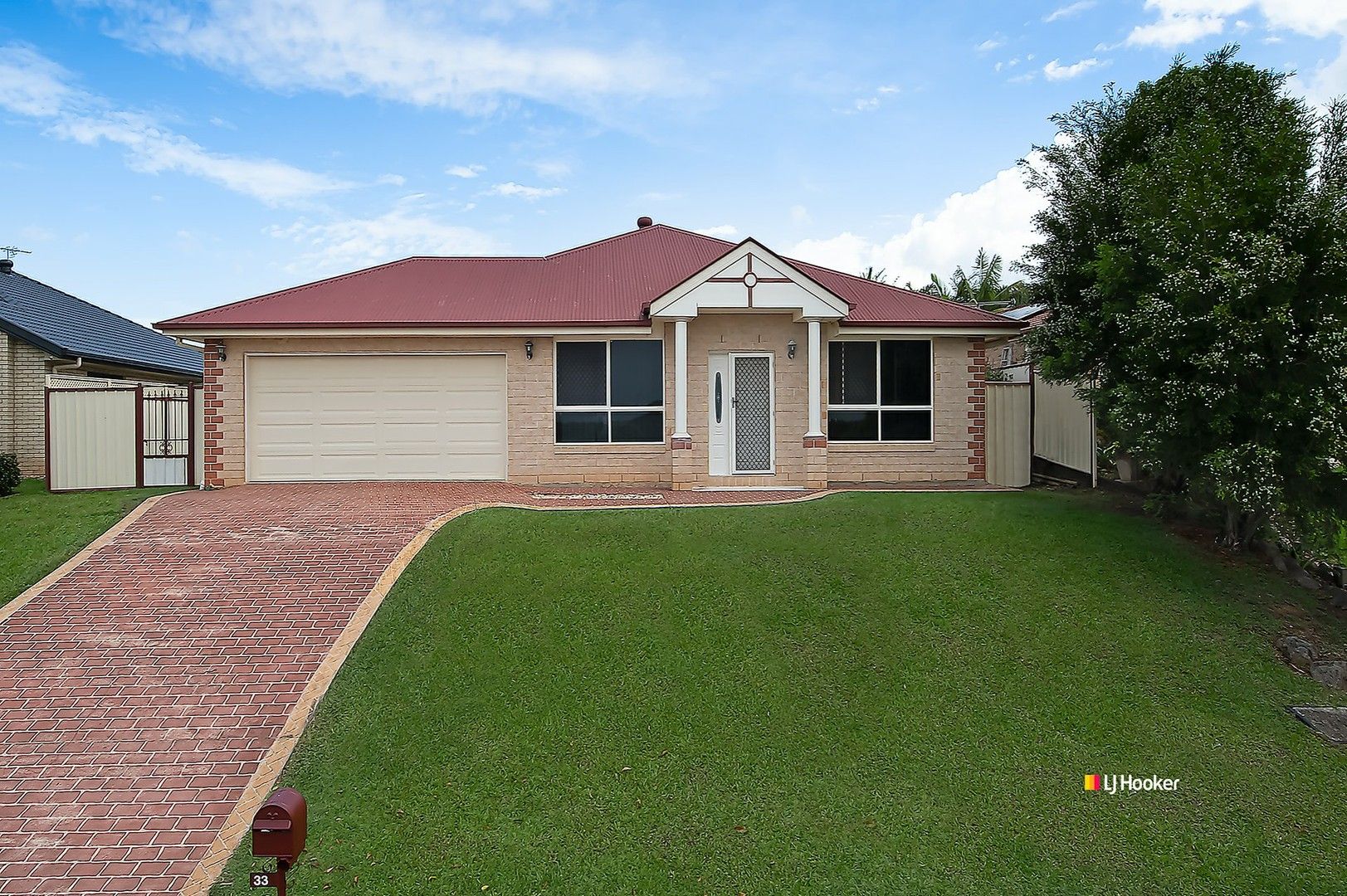 33 Raffindale Avenue, Dakabin QLD 4503, Image 0