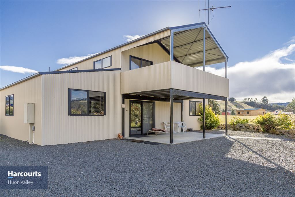 18 Cemetery Road, Geeveston TAS 7116, Image 2