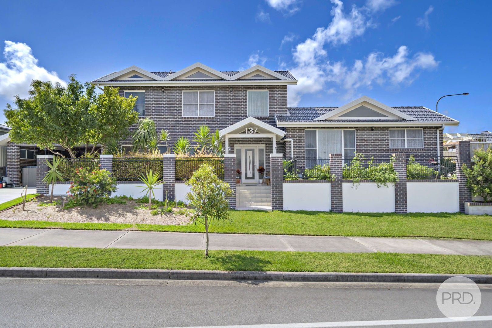 4 bedrooms House in 137 Spinnaker Way CORLETTE NSW, 2315