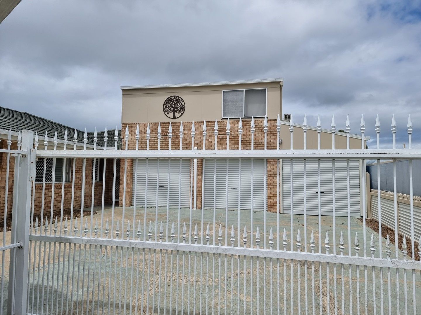 3 bedrooms Duplex in  BANKSIA BEACH QLD, 4507