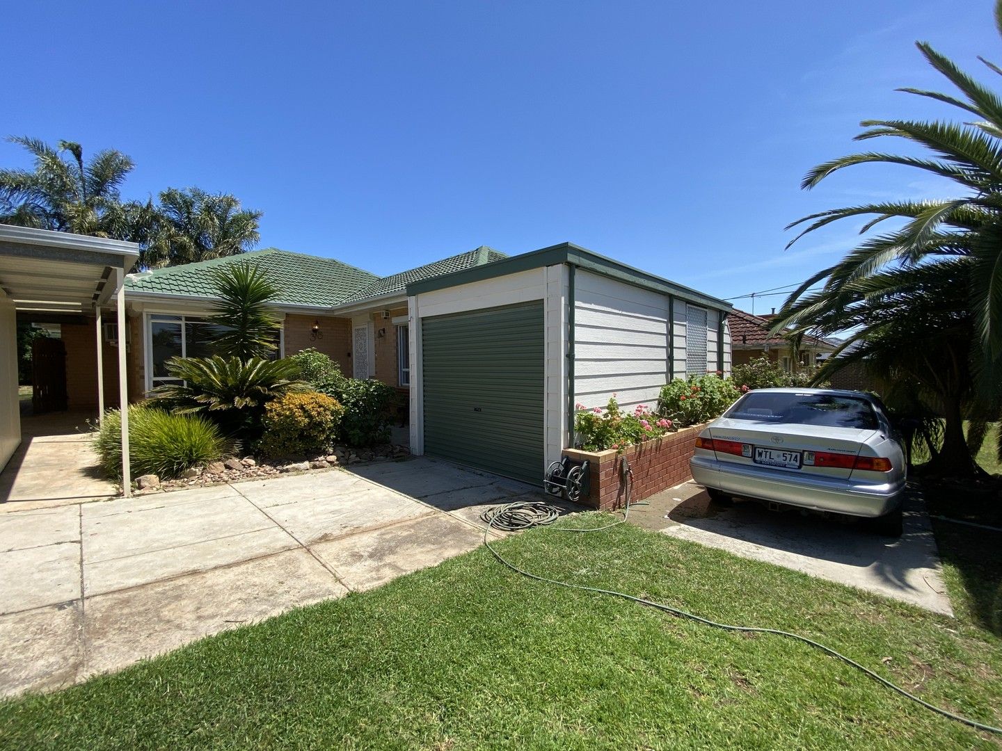 4 bedrooms House in 38 Padbury Road GILLES PLAINS SA, 5086