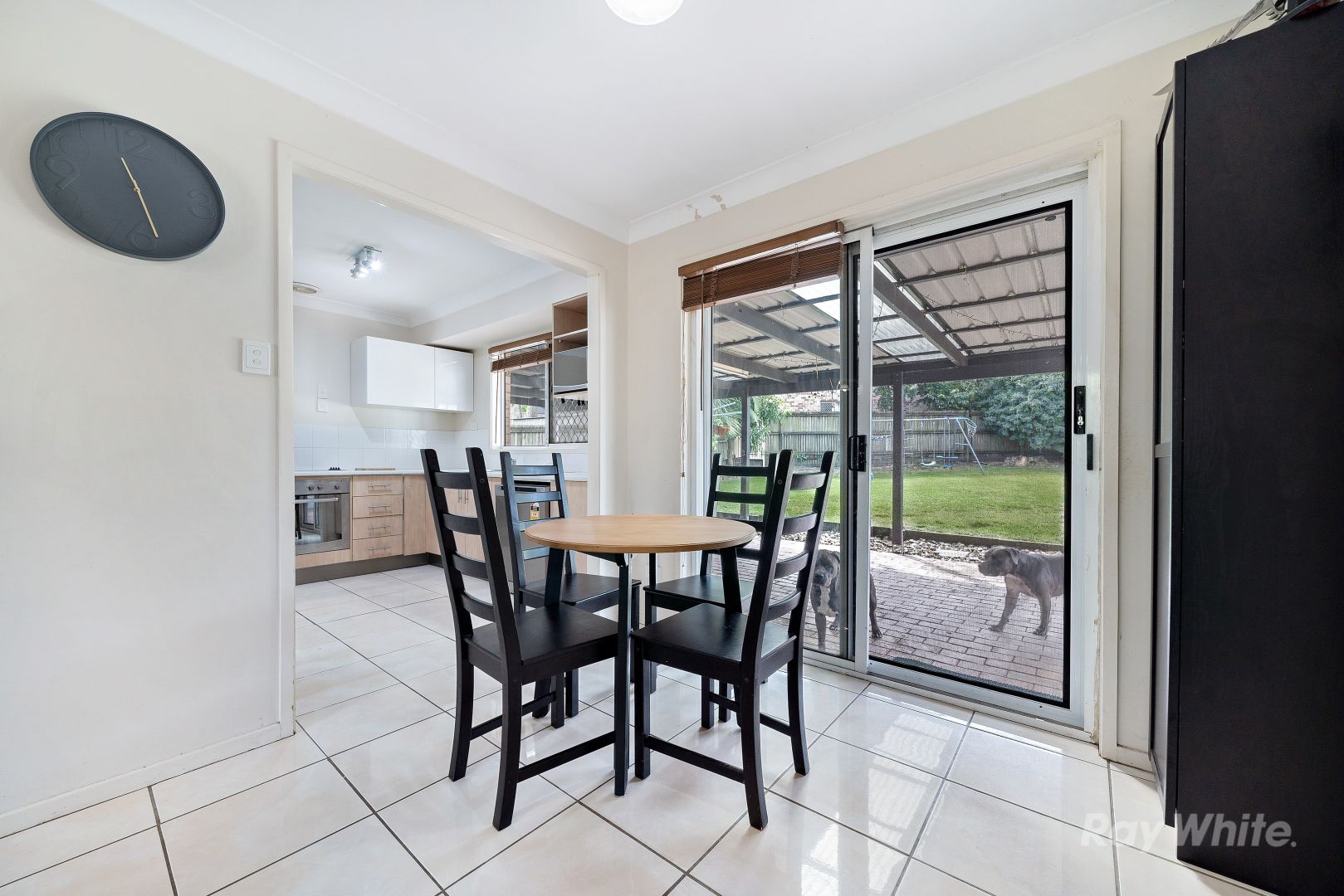 5 Hamstead Court, Browns Plains QLD 4118, Image 2