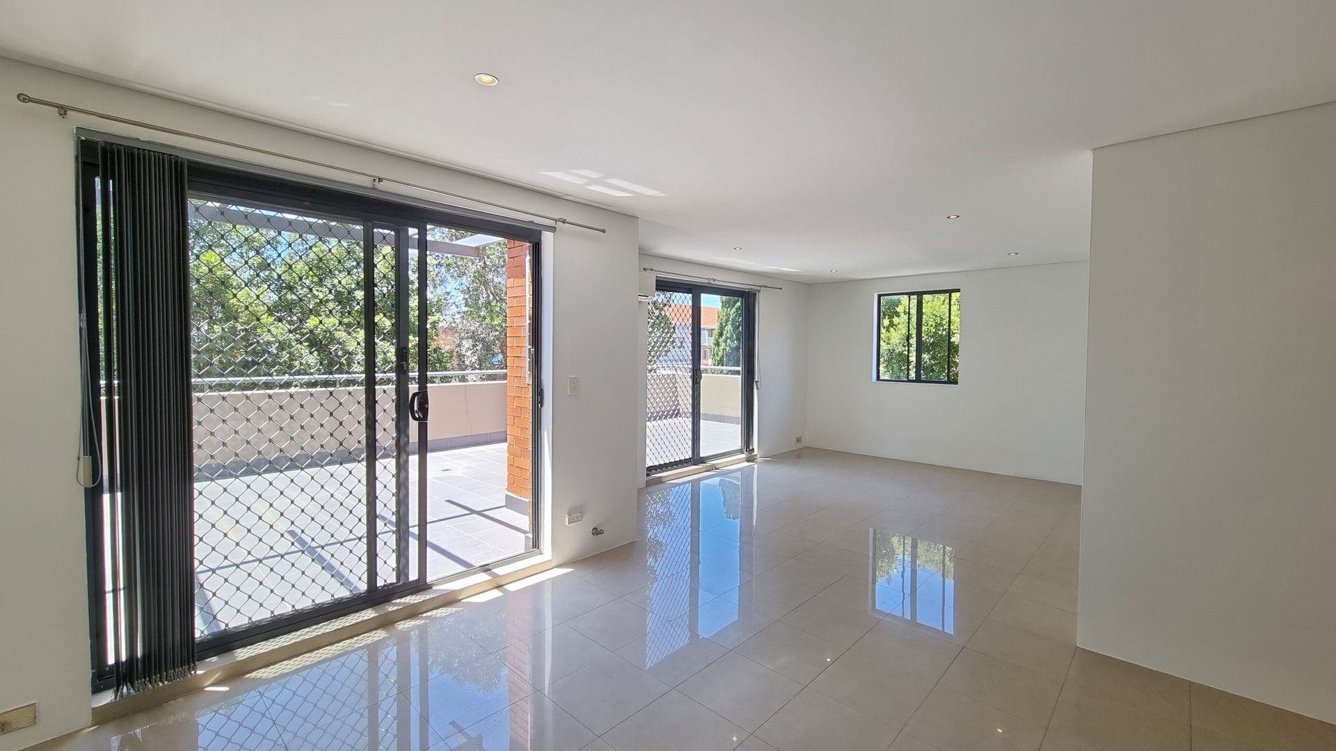 2 bedrooms Apartment / Unit / Flat in 5/485 Forest Road PENSHURST NSW, 2222