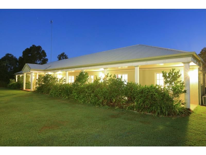 11 Daveys Drive, Branyan QLD 4670, Image 1