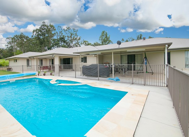 113 Bayley Road, Pine Mountain QLD 4306