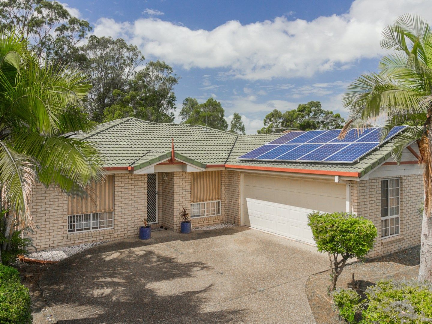 15 Lake Amaroo Court, Logan Reserve QLD 4133, Image 0