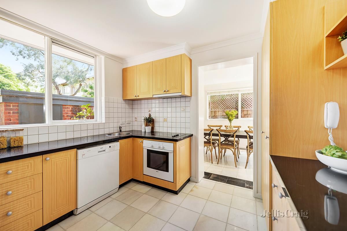 8B Myrtle Street, Hawthorn VIC 3122, Image 2