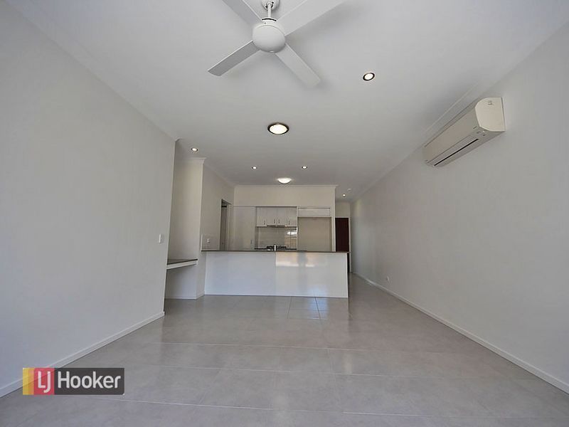 19 Shearer Crescent, Kallangur QLD 4503, Image 2