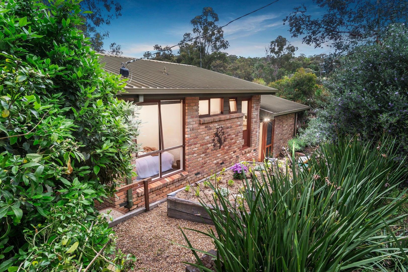 107 Meander Road, Hurstbridge VIC 3099, Image 2