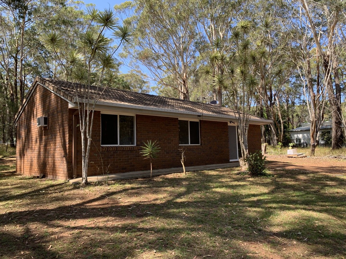 3 bedrooms House in 17 TOOLONA AVENUE RUSSELL ISLAND QLD, 4184