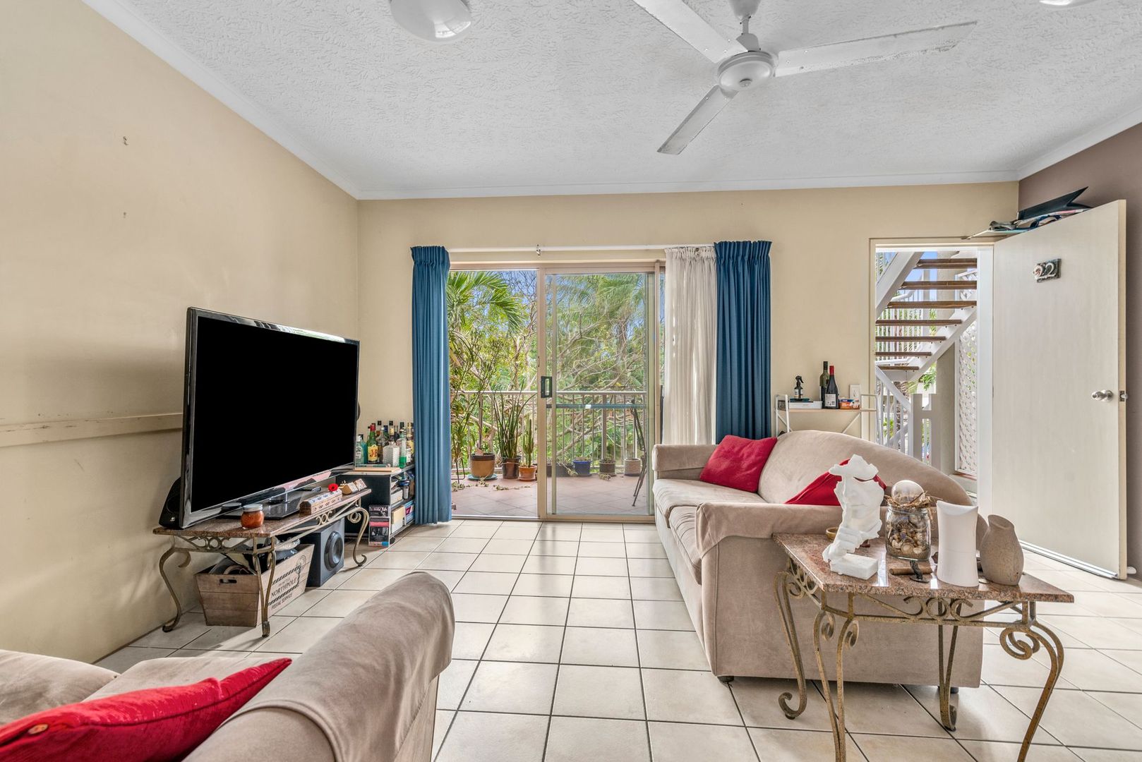 22/129 Oleander St, Holloways Beach QLD 4878, Image 1