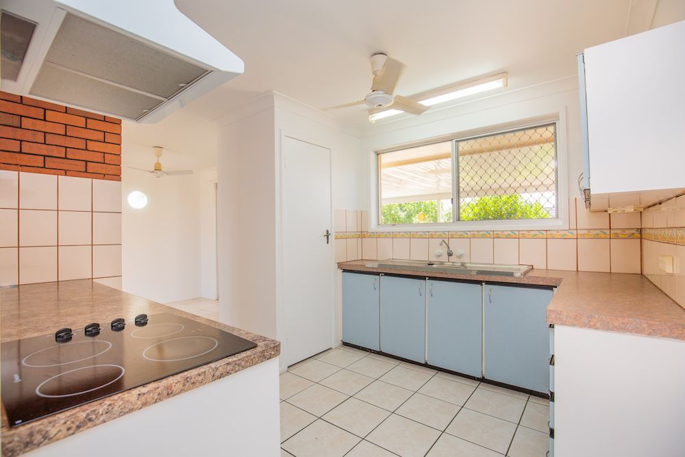 55 Avenell Street, Avenell Heights QLD 4670, Image 2