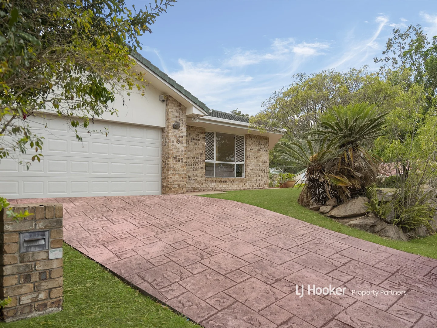 Additional image 2 of 8 Forbes Place, Eight Mile Plains QLD 4113