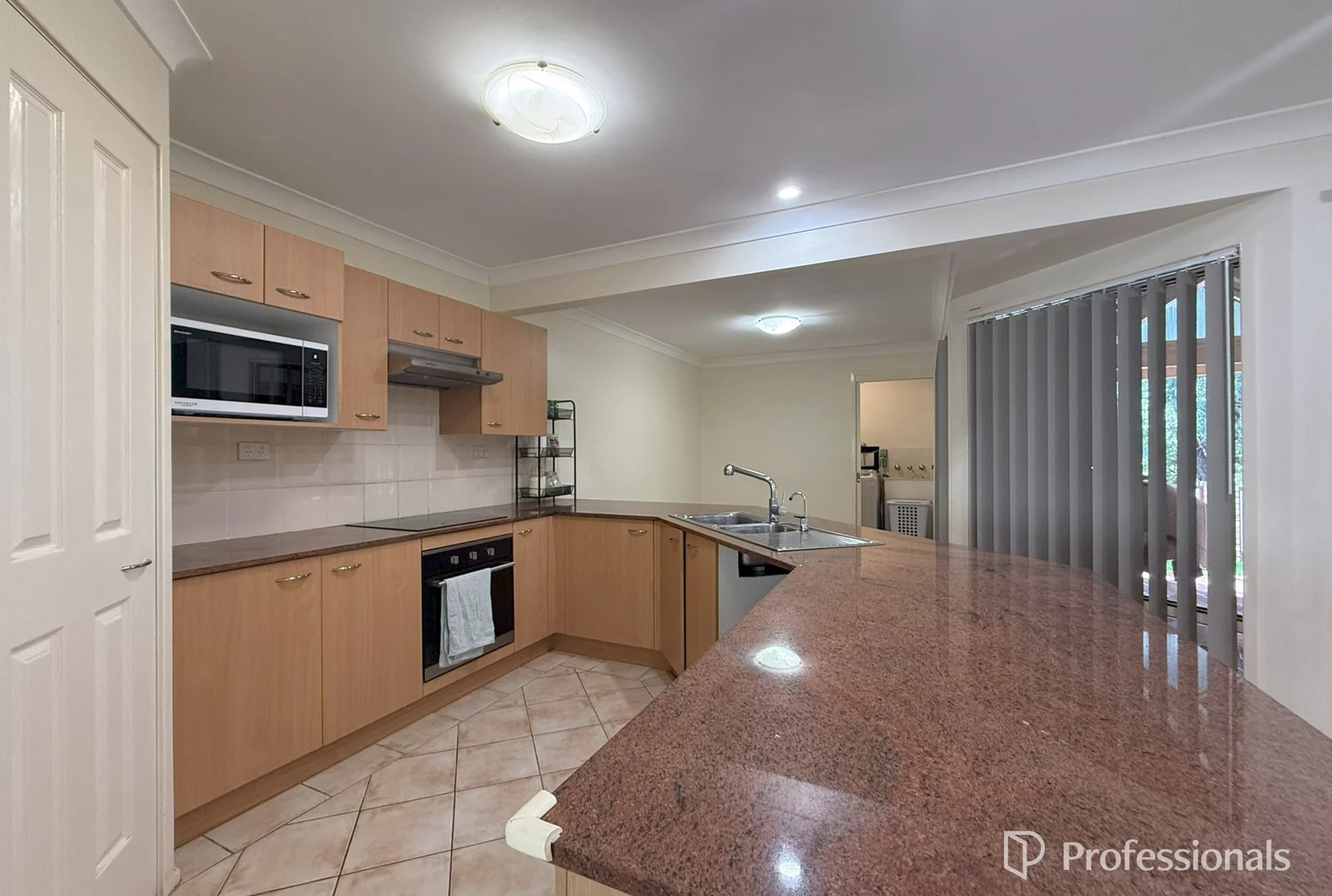 Additional image 4 of 2 Lloyd Place, Casula NSW 2170