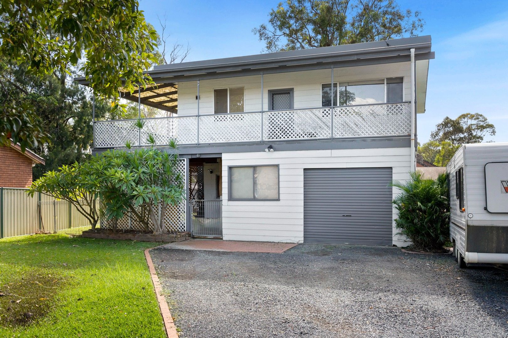 31 Laguna Parade, Berkeley Vale NSW 2261, Image 2