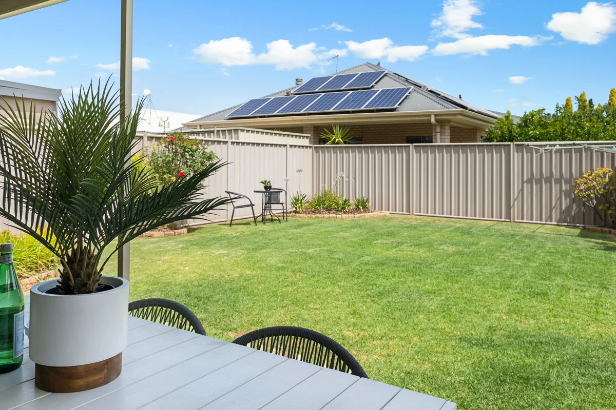 Additional image 22 of 6 South Parade, Seaton SA 5023