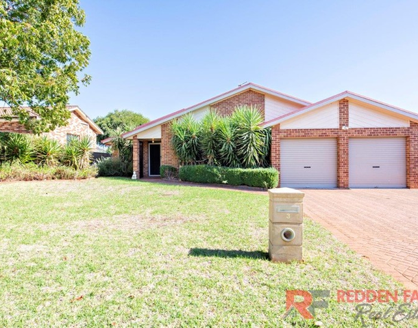 3 Poidevin Place, Dubbo NSW 2830