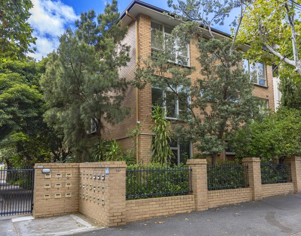 36/10 Acland Street, St Kilda VIC 3182