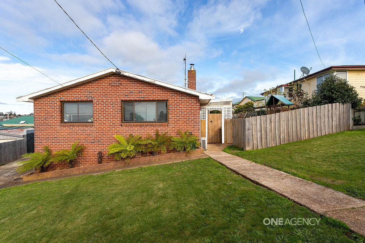 10 Woodward Avenue, Hillcrest TAS 7320, Image 0