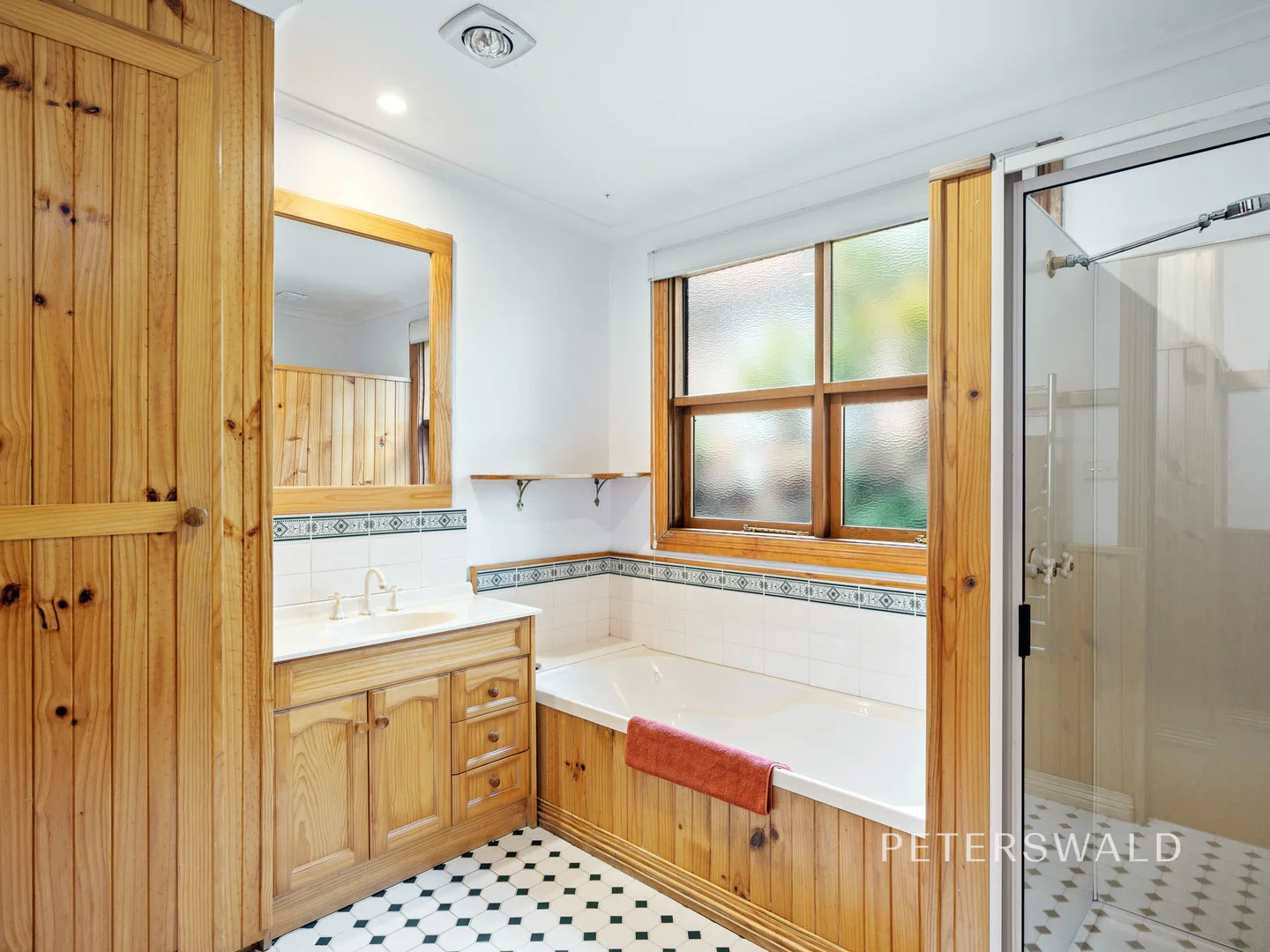 Additional image 26 of 2/33 Sharps Road, Lenah Valley TAS 7008