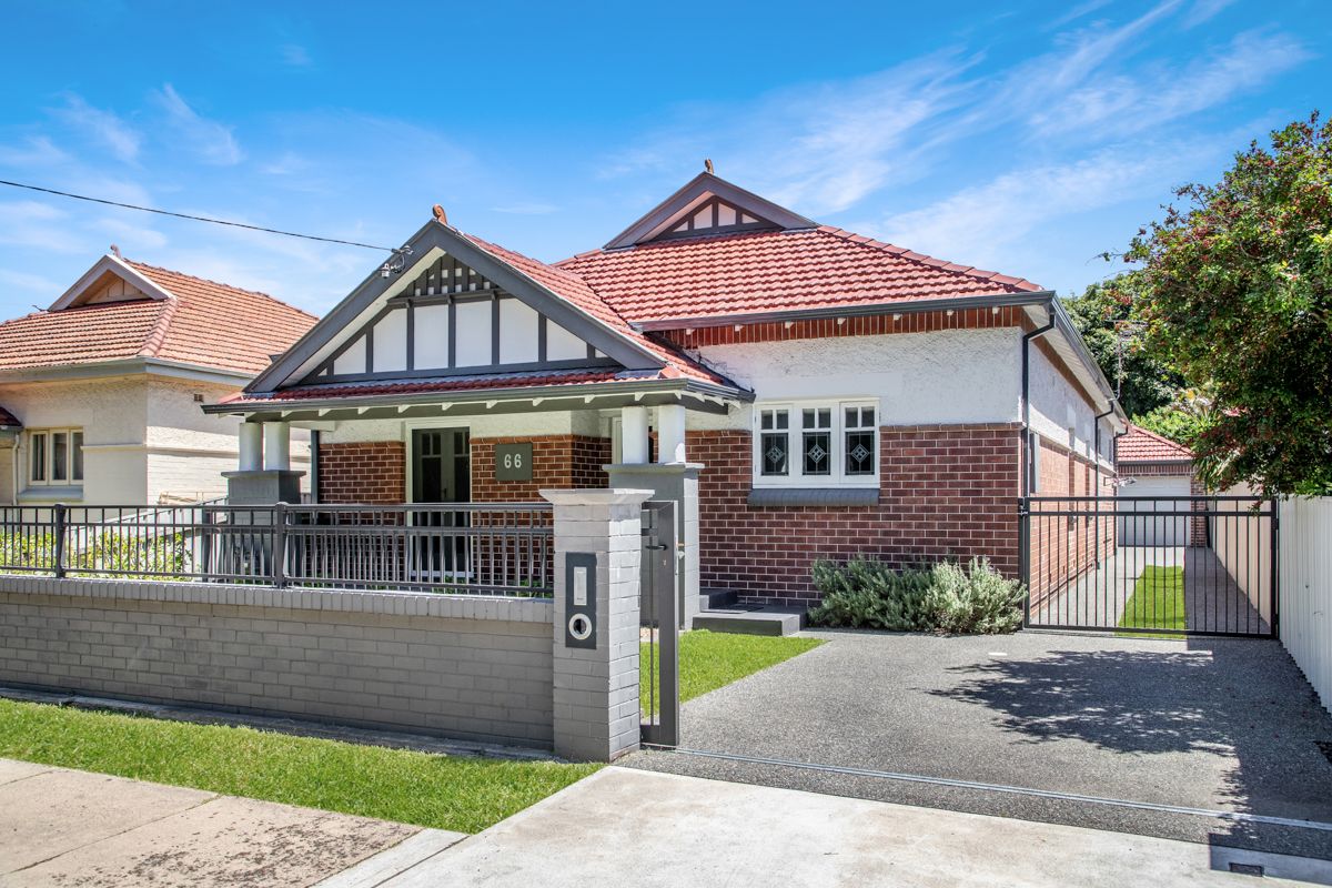 66 National Park Street, Hamilton East Property History & Address