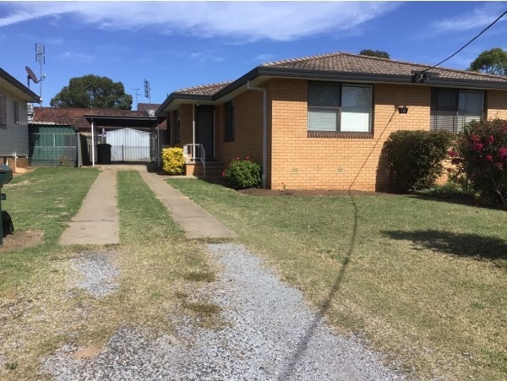 1/10 Wise Street, South Tamworth Property History & Address Research