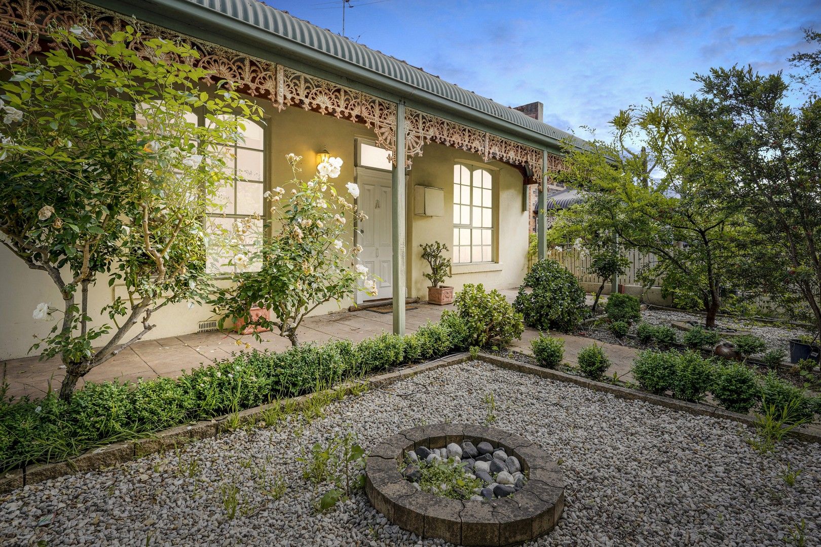 4 bedrooms House in 40 Auburn Parade HAWTHORN EAST VIC, 3123