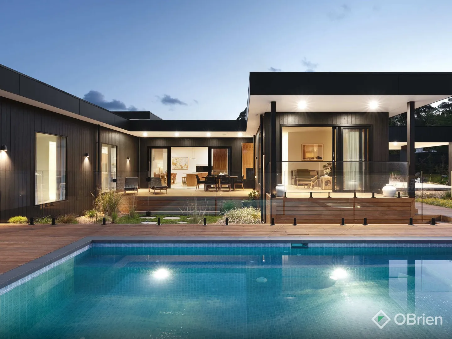House in Mount Eliza - View 2