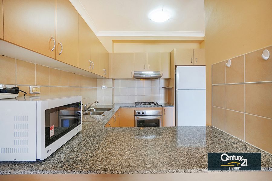 27/2 Wentworth Avenue, Toongabbie NSW 2146, Image 2