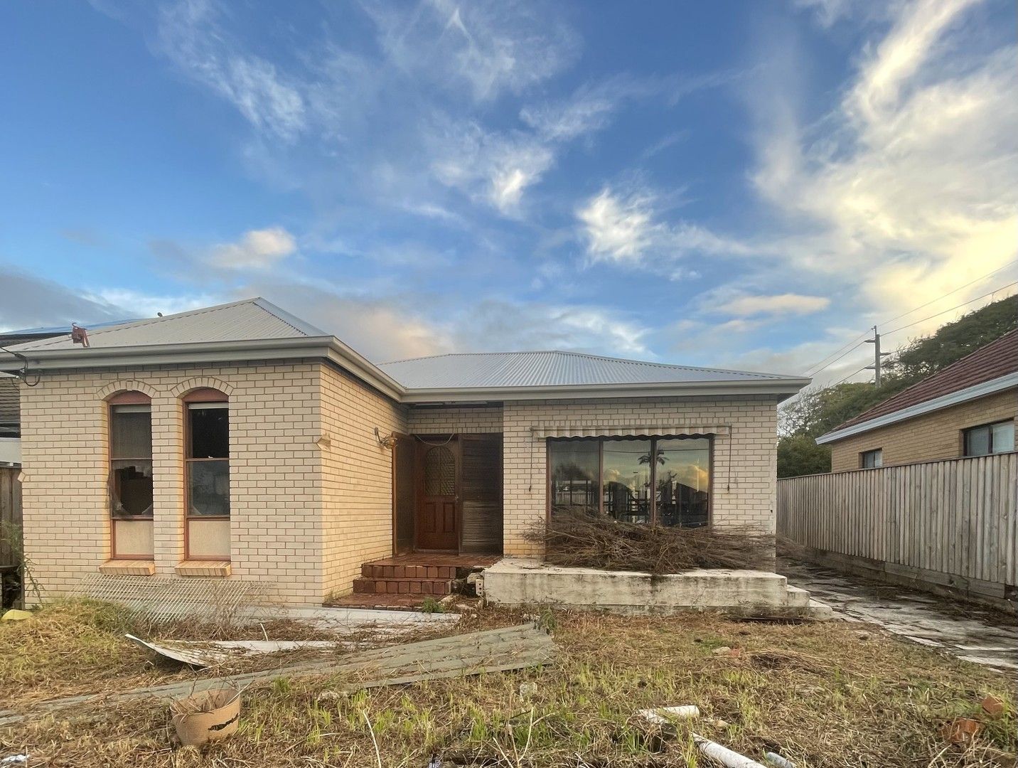 6 bedrooms House in 5 Ryrie Avenue CROMER NSW, 2099
