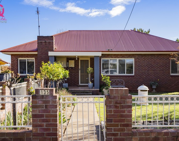 135 Anzac Street, Temora NSW 2666