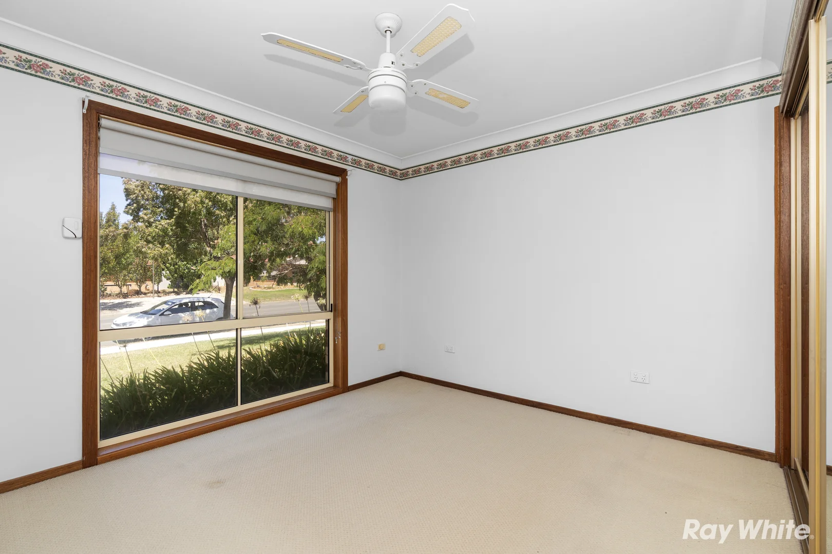 Additional image 8 of 75 Dalman Parkway, Glenfield Park NSW 2650