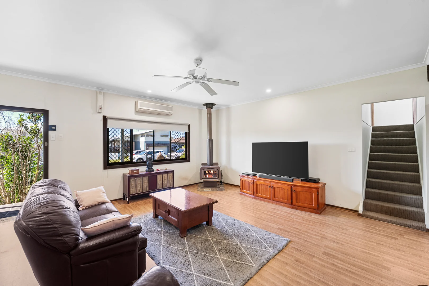 Additional image 2 of 89 Hume Boulevard, Killarney Vale NSW 2261