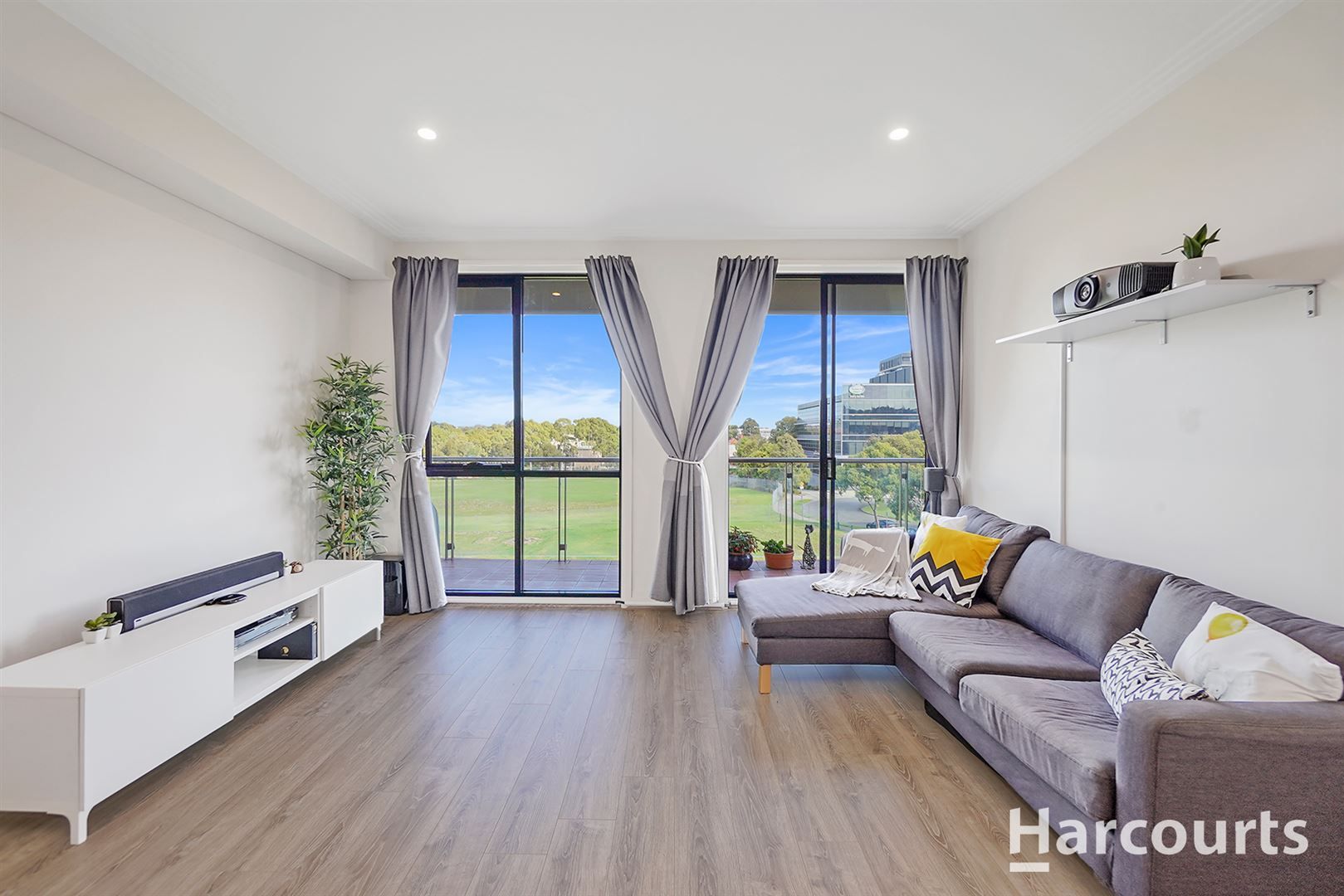 1 bedrooms Apartment / Unit / Flat in 29/15 River Boulevard RICHMOND VIC, 3121