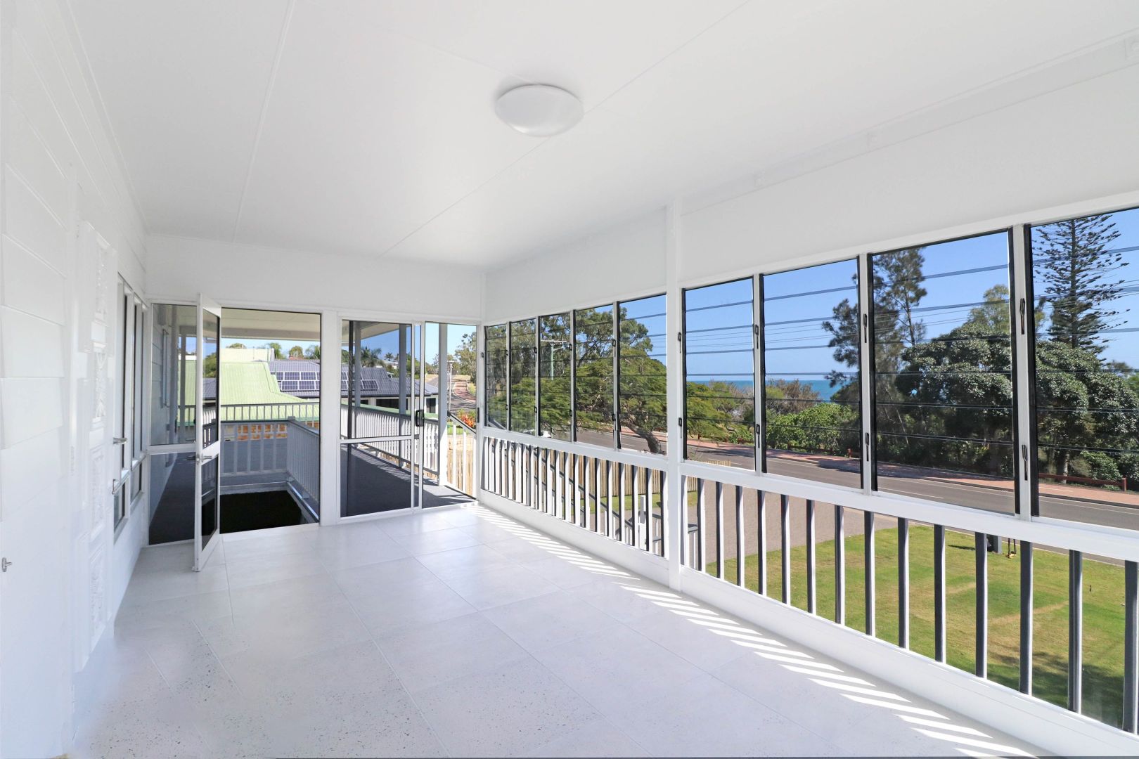 76 Esplanade, Point Vernon QLD 4655, Image 2