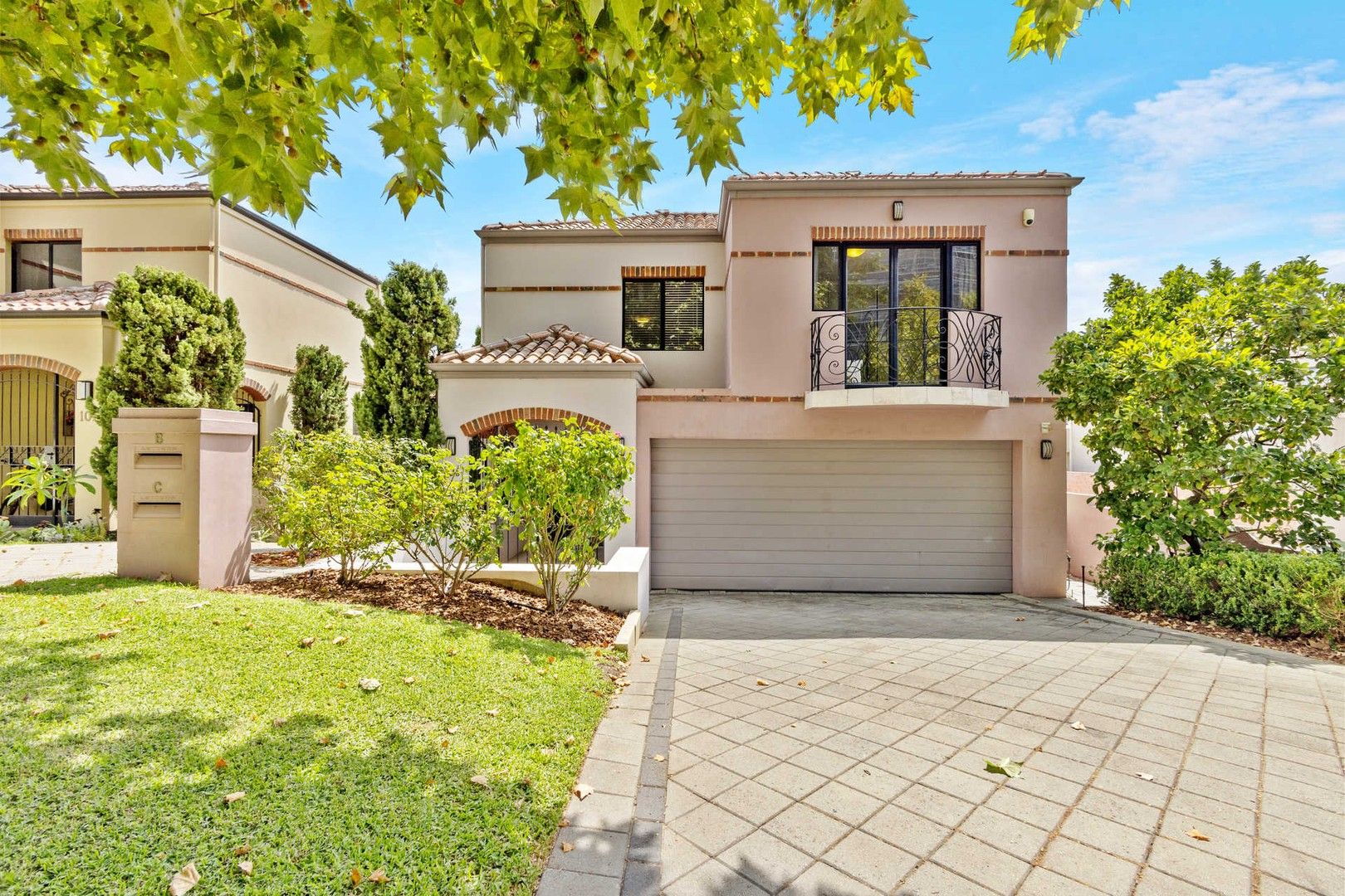 4 bedrooms House in B/10 Tweeddale Road APPLECROSS WA, 6153