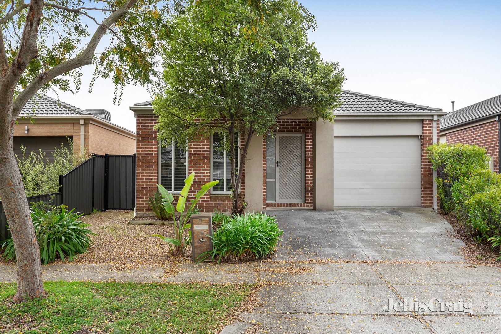 7 St Leonard Drive, South Morang VIC 3752, Image 0