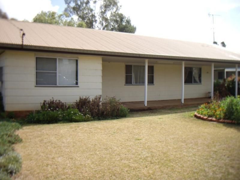 75 Temoin St, Trangie NSW 2823, Image 0