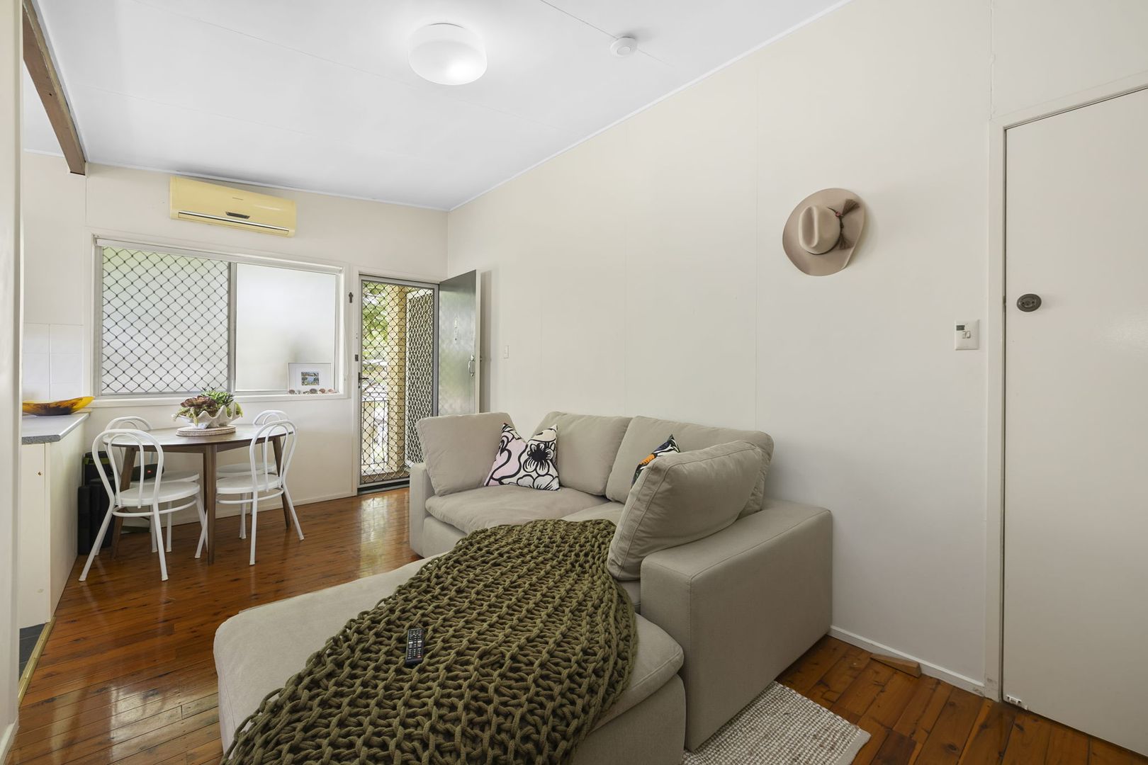 1/17 Clegg Parade, Newmarket QLD 4051, Image 2
