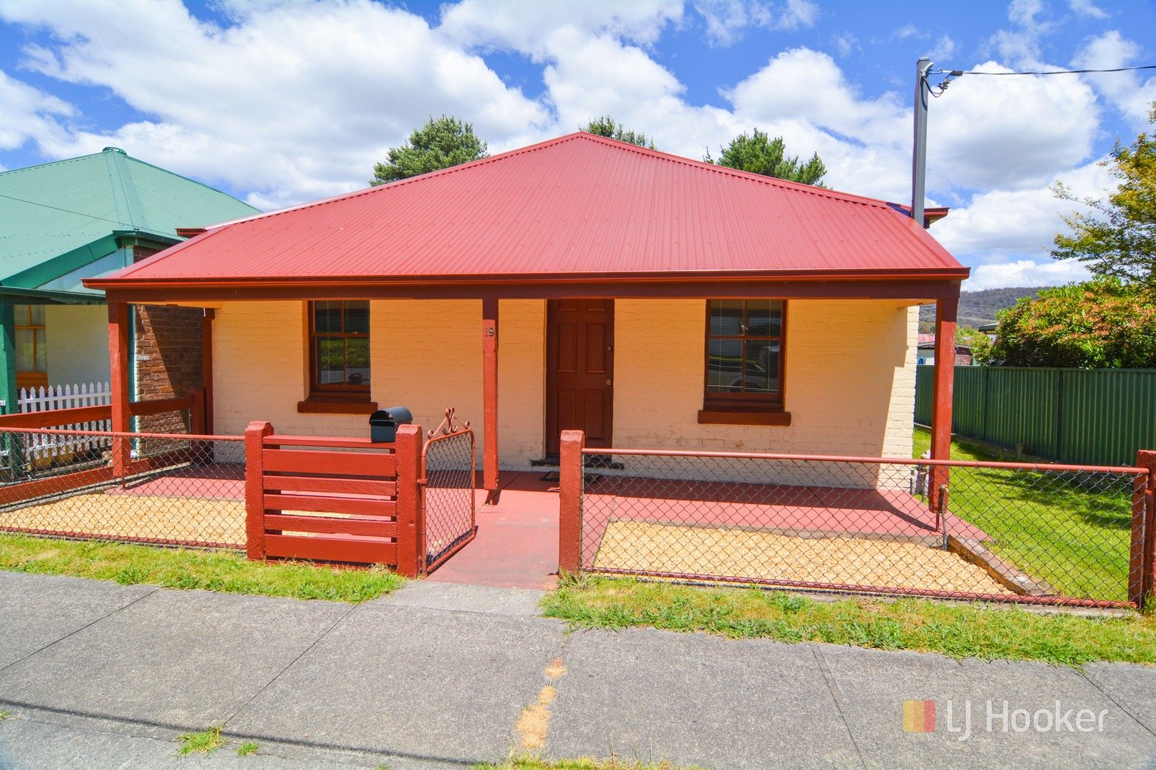 19 Stephenson Street, Lithgow NSW 2790, Image 0