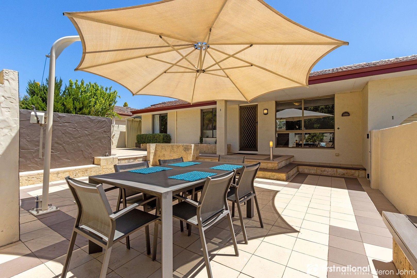 1/5 Kitchener Road, Melville WA 6156, Image 0