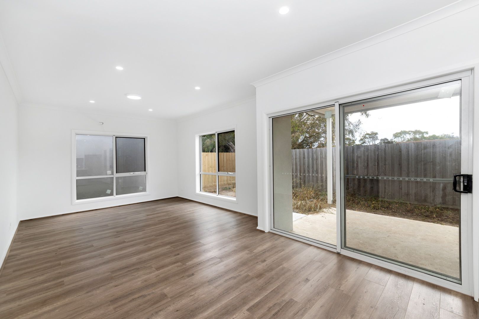 2/51 Ward Street, St Leonards VIC 3223, Image 2